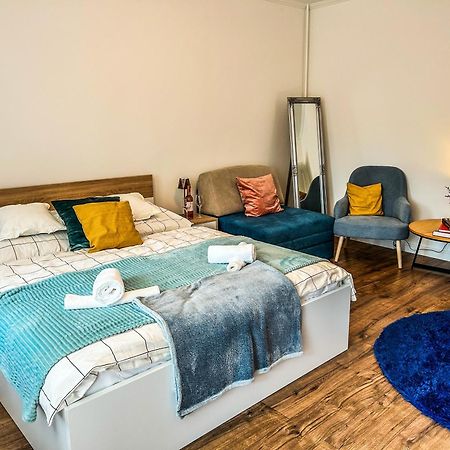 Villa Blue City Apartman Szekszárd Exterior foto